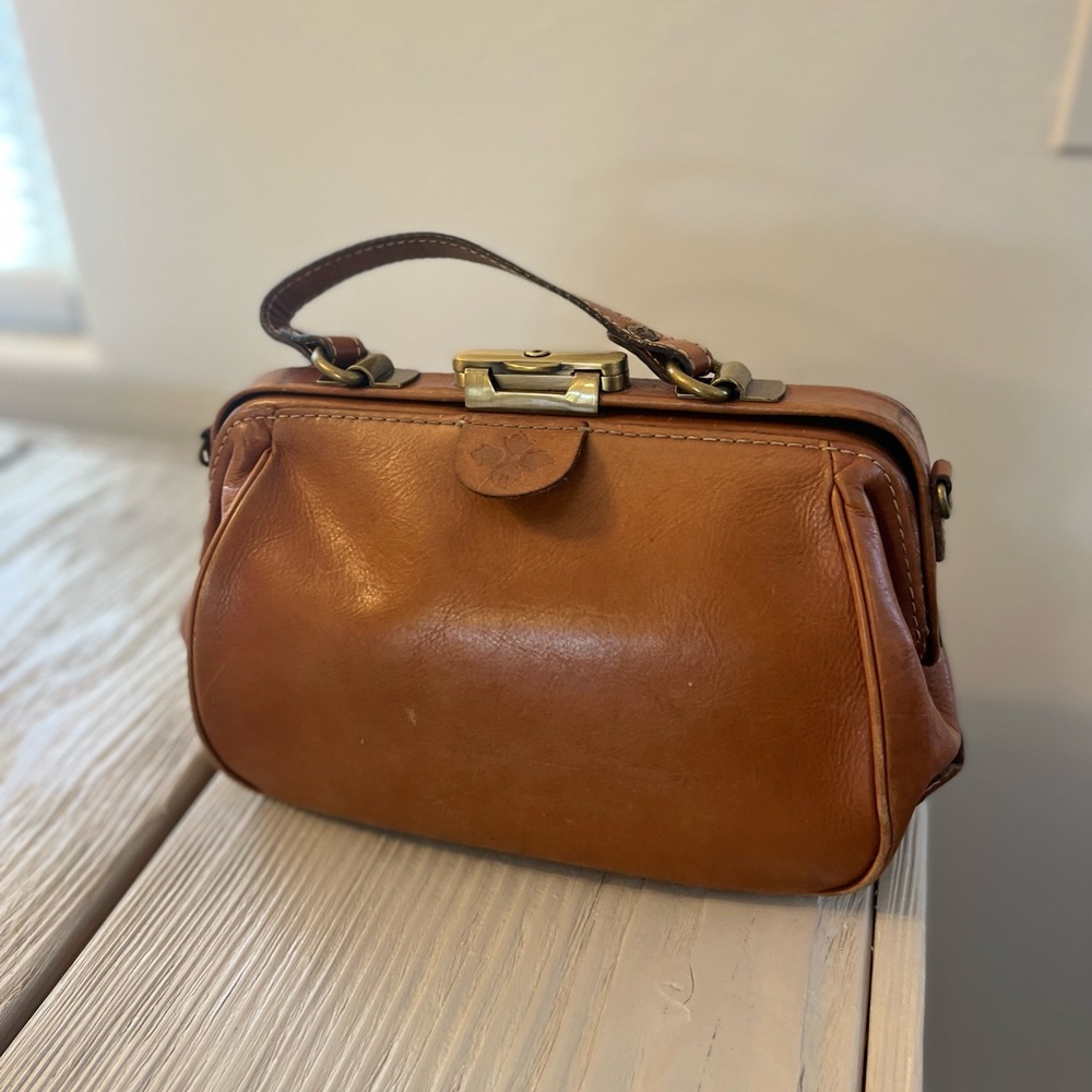 Patricia Nash Hand Bag